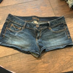 Womens / Juniors Jean Shorts